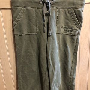 American Eagle cropped sweatpants